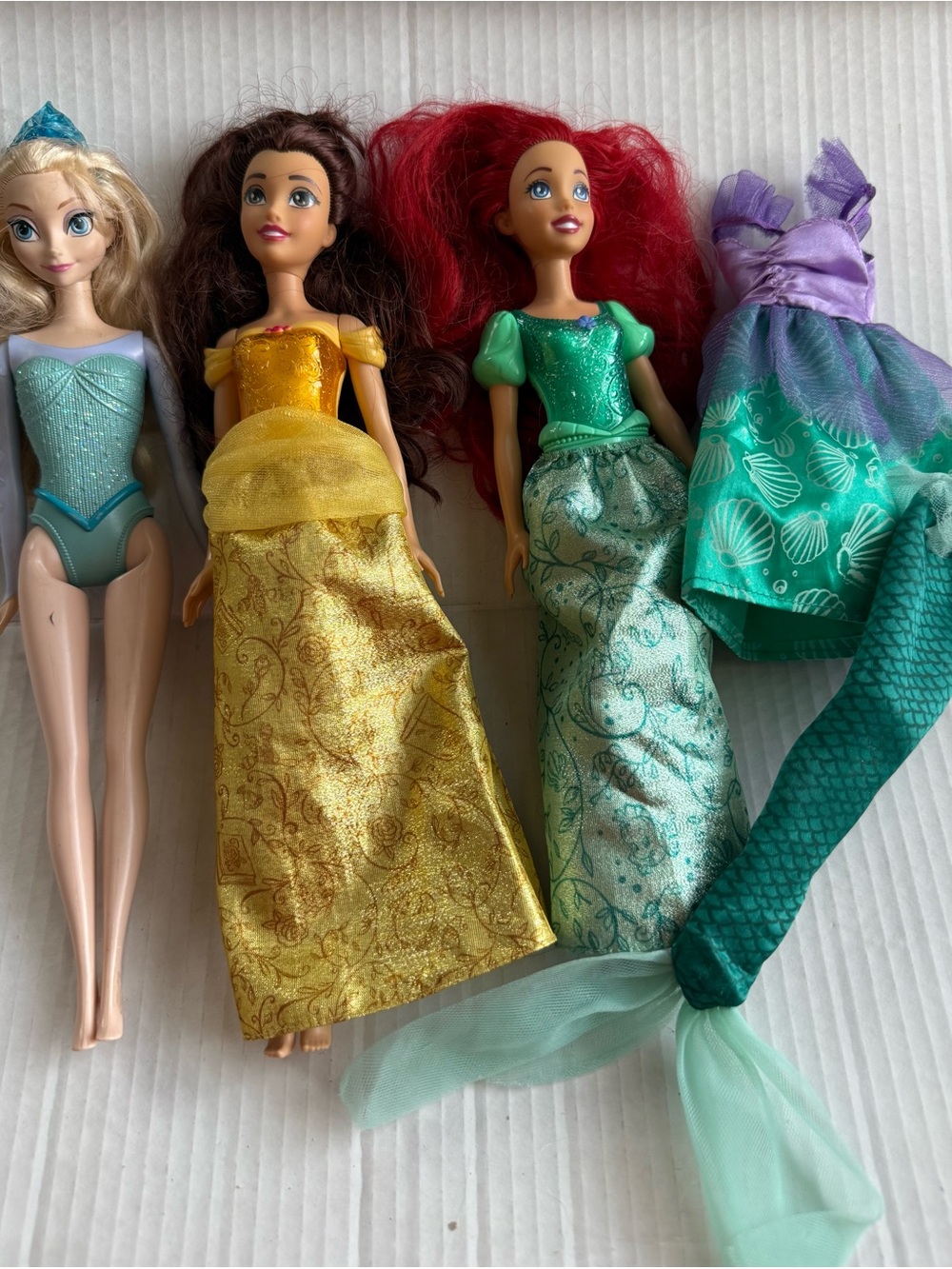 Belle,Ariel,Elsa Dolls Extra Outfit Pre Loved Disney Princesses Loose Toys